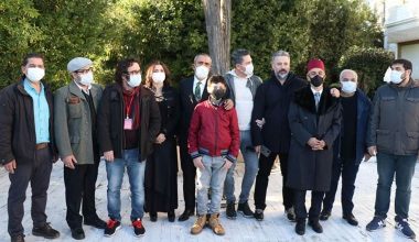 Akif’in filmi üzerinde tartışma bitmiyor