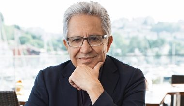 Zülfü Livaneli ‘Hayatımız Kitap’a konuk oluyor Zülfü Livaneli ‘Hayatımız Kitap’a konuk oluyor