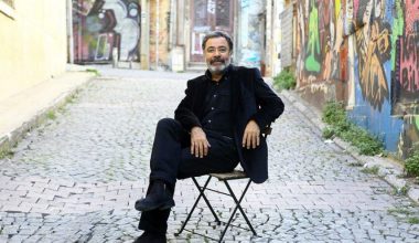 Ahmet Ümit: Sohbet edelim mi?