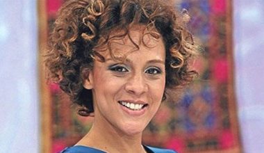 Defne Joy Foster ölüm yıldönümünde unutulmadı Defne Joy Foster ölüm yıldönümünde unutulmadı