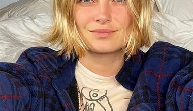 Kadınları kontrol ediyorlar