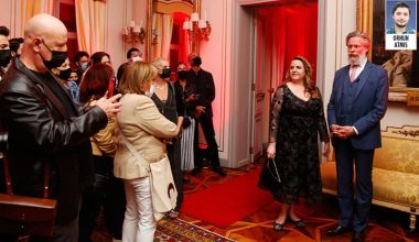 İsveç Sarayı’nın 150. yıl kutlamaları kapsamında saray ‘ışıkla boyandı’