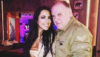 Burak Sergen o fotoğraflar ile boşanma davası açtı Burak Sergen o fotoğraflar ile boşanma davası açtı