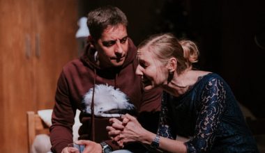 “İstanbul Tiyatro Festivali’nde Gorki’den ‘Güneşin Çocukları”