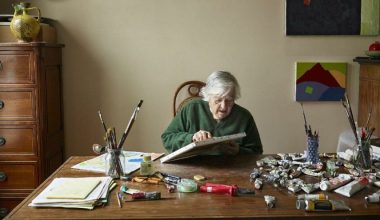 Ünlü yazar Etel Adnan yaşamını yitirdi