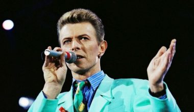 Daha önce keşfedilmemiş David Bowie