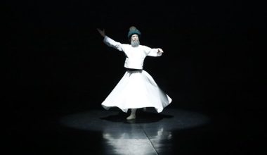SAMDOB ‘Yunus Emre’ balesi dünya prömiyeri gerçekleşti SAMDOB ‘Yunus Emre’ balesi dünya prömiyeri gerçekleşti