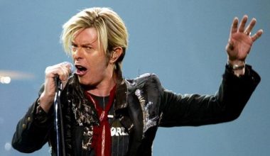 David Bowie’nin tüm albümleri Warner Chappell Music’e satıldı David Bowie’nin tüm albümleri Warner Chappell Music’e satıldı