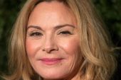 Dizinin Samantha’sı Kim Cattrall’dan