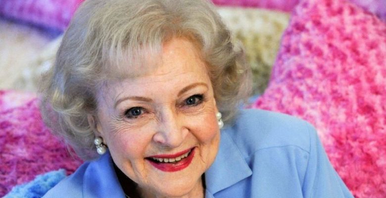 Ünlü oyuncu Betty White hayatını kaybetti