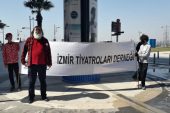 İzmir’de Dünya Tiyatro Günü Coşkuyla Kutlandı