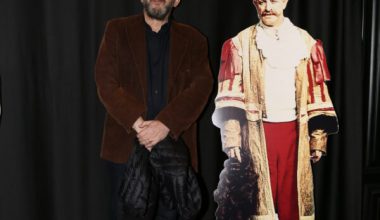 Baba Sahne’nin 5. Yaşı ve Savaş Dinçel’in 80. Yaşı Birlikte Kutlandı!