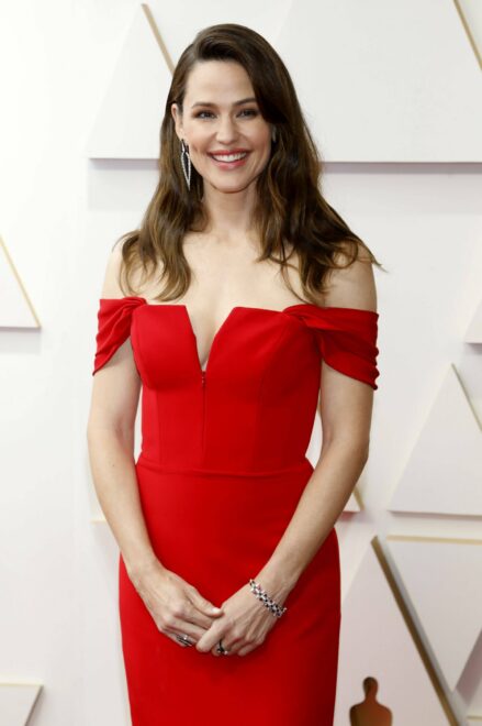 50 yaşındaki güzel oyuncu Jennifer Garner güzellik sırlarını paylaştı