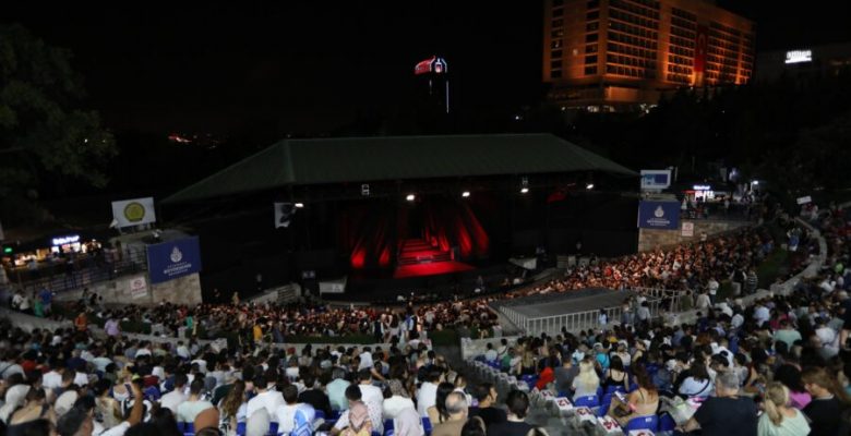 Harbiye Açık Hava Oyunları 30 Ağustos Coşkusuyla Sona Erdi