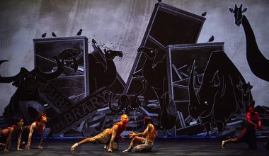 “Her Şeye Rağmen Tiyatro Yerinde”