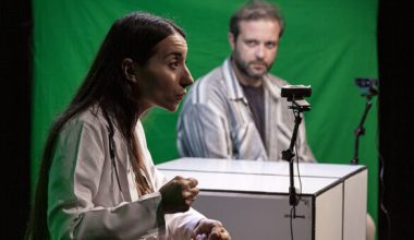 Tiyatro Watt’ın İlk Oyunu “Sıradan Karşılaşmalar” Seyirciyle Buluşuyor