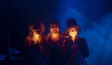 Nilüfer Belediyesi Kent Tiyatrosu’nun “Aşkın En Kısa Gecesi” Oyunu İstanbul’da