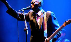 İngiliz müzisyen Maxi Jazz hayatını kaybetti İngiliz müzisyen Maxi Jazz hayatını kaybetti