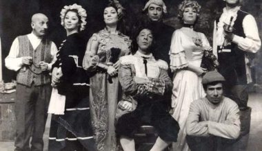 Münir Özkul’un Anısına: “Büyüyüp Paşa Olacak Dedesi Gibi…” Münir Özkul’un Anısına: “Büyüyüp Paşa Olacak Dedesi Gibi…”