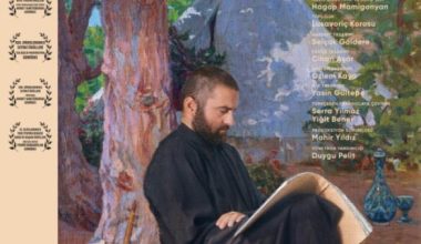 Yolcu Tiyatro, Gomidas’ı Depremzedelerle Dayanışma İçin Oynuyor