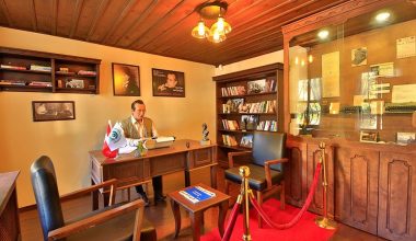 Tayfun Talipoğlu, adını taşıdığı müze önünde anıldı Tayfun Talipoğlu, adını taşıdığı müze önünde anıldı