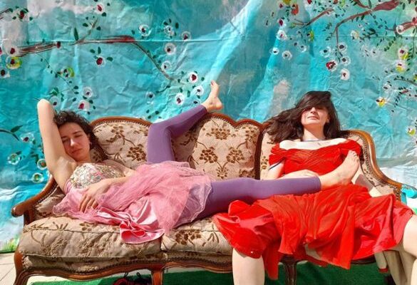 “Aramızdaki Sarmaşık”, Son İki Gösterimiyle Seyirciyle Vedalaşıyor