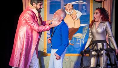 Tiyatro Gaia’nın “Bir Ayı Evlenmesi Çehov Vodvil” Tiyatro Gaia’nın “Bir Ayı Evlenmesi Çehov Vodvil”