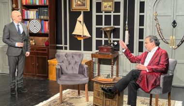 “Ölümcül Oyun”, 7 Mayıs’ta Ak’la Kara “Ölümcül Oyun”, 7 Mayıs’ta Ak’la Kara