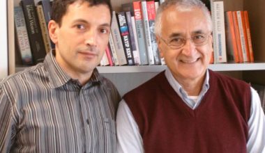 SEVGİ DOLU BİR YAŞAM GEZGİNİ