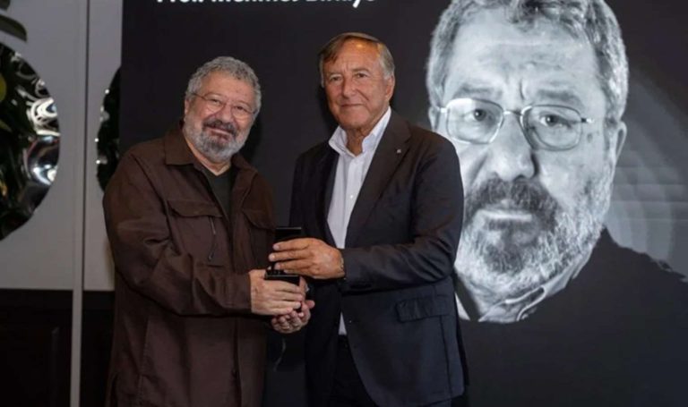 27. İstanbul Tiyatro Festivali’nin onur ödülü Mehmet Birkiye’ye verildi: Dünya tiyatro sahnesi!