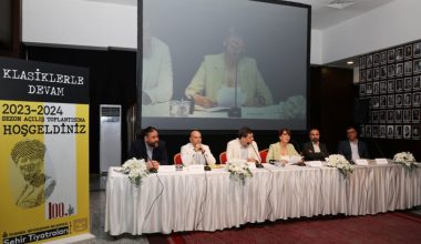 İBB Şehir Tiyatroları, 2023-2024 Sezonunda da “Klasiklerle” Devam Edecek