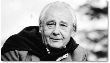 Cumhuriyet ile yaşıt olan Türk edebiyatının usta ismi anılıyor: Cumhuriyet ile yaşıt olan Türk edebiyatının usta ismi anılıyor: