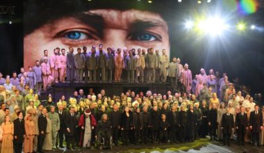 İstanbul’da 19 Mayıs Coşkusu “Bu Memleket Bizim” Oyunuyla Yaşandı İstanbul’da 19 Mayıs Coşkusu “Bu Memleket Bizim” Oyunuyla Yaşandı