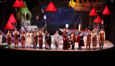 Eskişehir Şehir Tiyatroları Ankara’da “Fırtına” Gibi Esti