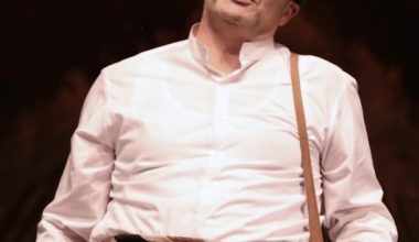 “Rüstemoğlu Cemal’in Tuhaf Hikâyesi” Harbiye’de