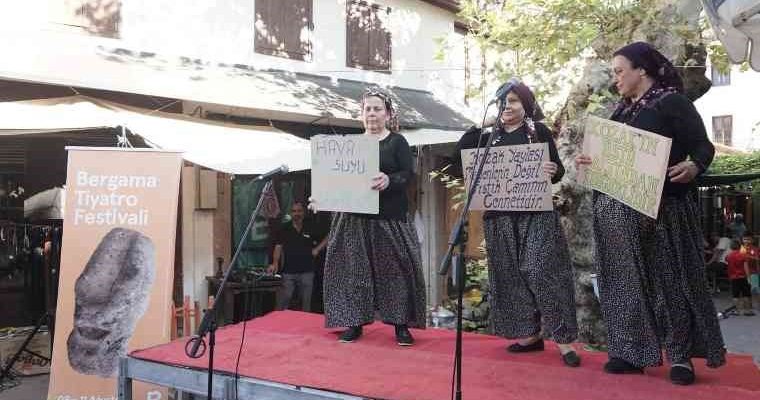 Bergama şehrinin tiyatro cevherini ortaya çıkaran festival!