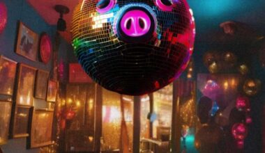 Ant Tiyatro’nun “Disko Domuzları”