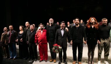 İzmir Şehir Tiyatroları’nın Yeni Oyunu “Çok Tuhaf Soruşturma”