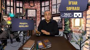 Mahya Işıkları İftar Sofrası