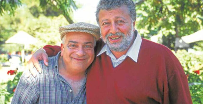 Kahkahamız da Oldu Kirpiğe Takılı Gözyaşımız da: “Zeki Alasya”