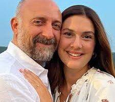 Halit Ergenç’ten çocuklarının fotoğrafını çeken muhabire: