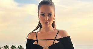 Pelin Akil’den ayrılık açıklaması sonrası dikkat çeken hamle