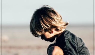 NE BİÇİM ANNE BABASINIZ, SİZ! NE BİÇİM ANNE BABASINIZ, SİZ!