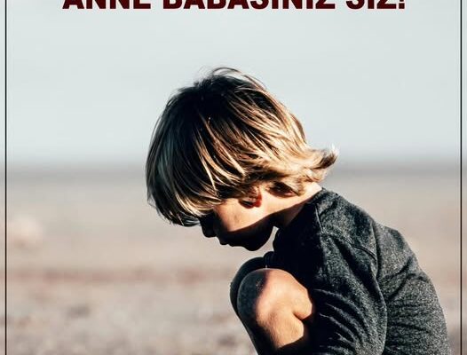 NE BİÇİM ANNE BABASINIZ, SİZ!
