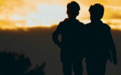 “NAİM YALNIZ” ÇOCUKLUK ARKADAŞIMDI