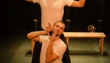 Tiyatro Zip’in “Ceviz Ağacı” Oyunu Üçüncü Sezonunu Açıyor