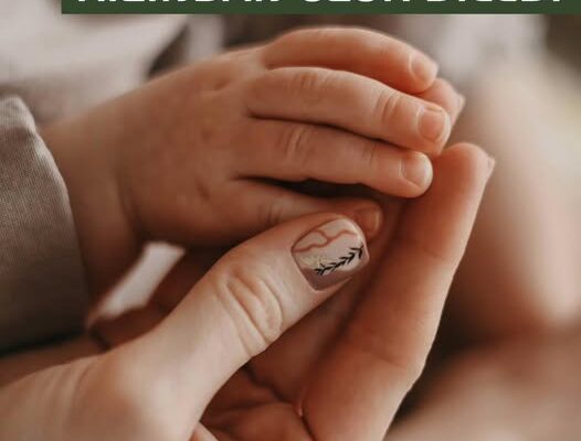 GÖZÜ YAŞLI ANNE KIZINDAN ÖZÜR DİLEDİ