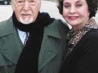 Ve Cüneyt Gökçer…