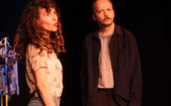 Fabel Tiyatro, İlk Oyunu “Aynı Şeylerin Oyunu”