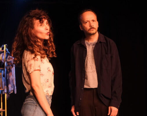 Fabel Tiyatro, İlk Oyunu “Aynı Şeylerin Oyunu”